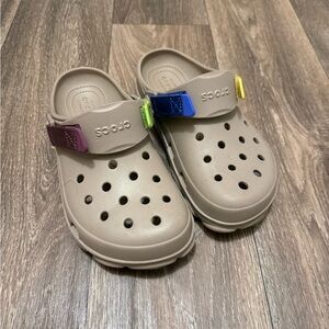Crocs with Multicolor Strap Accents - Beige